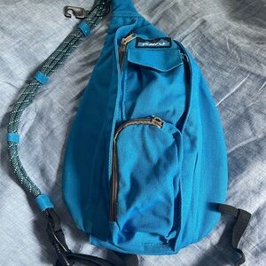 Kavu sling bag. One shoulder backpack. Hiking Pack. Crossbody.
